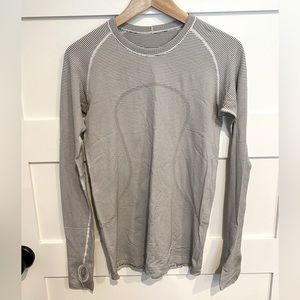 Lululemon Run Swiftly long sleeve black and white striped shirt